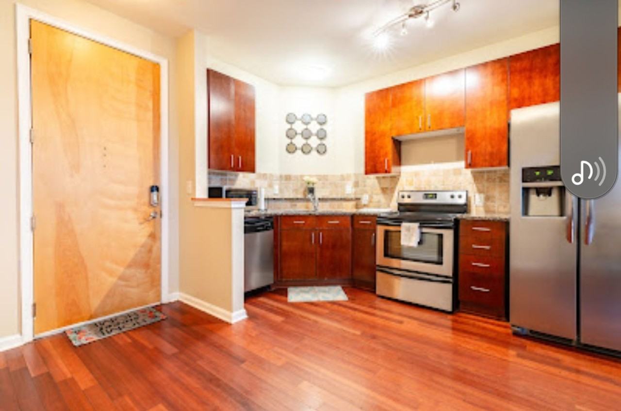 Oak St Sw - Photo 2 of 15