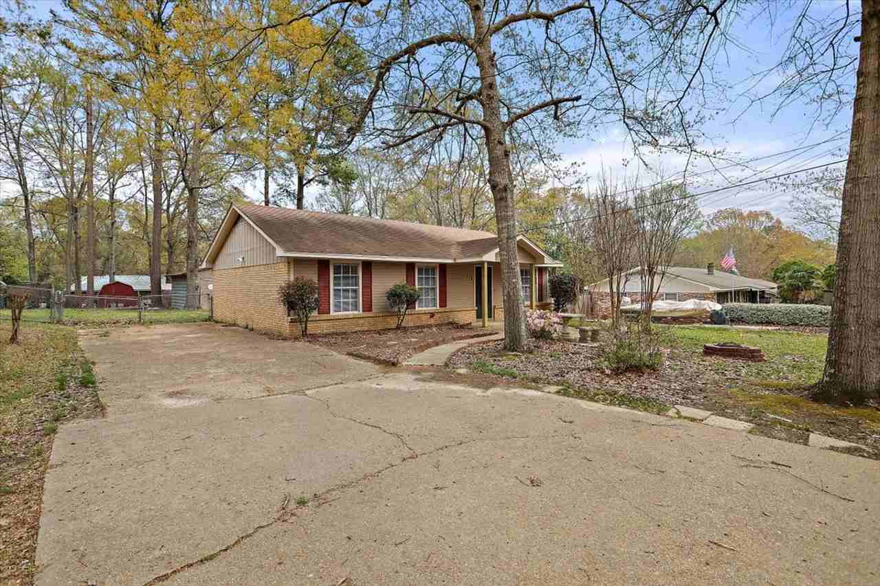 118 Martin Rd - Photo 3 of 25