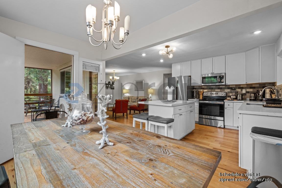 10590 River Dr #B - Photo 7 of 44