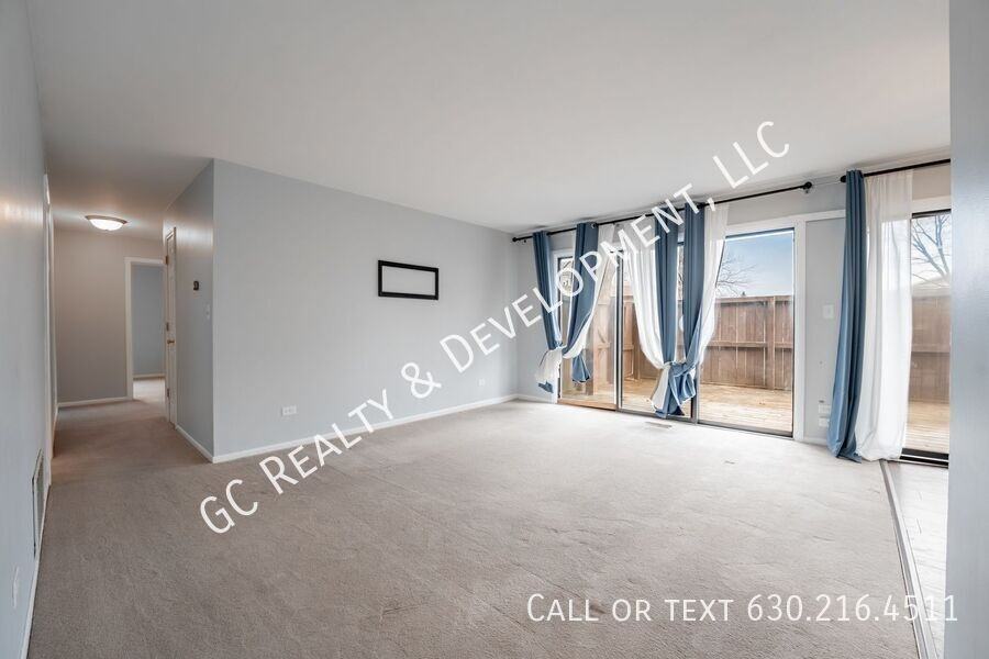 5850 Fresno Ct #C - Photo 2 of 24