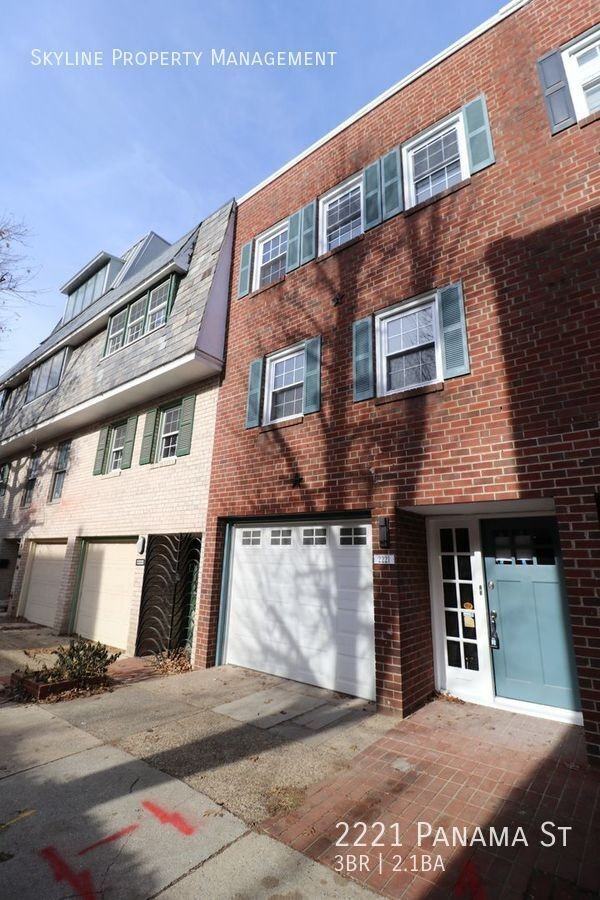 2221 Panama St - Photo 2 of 27