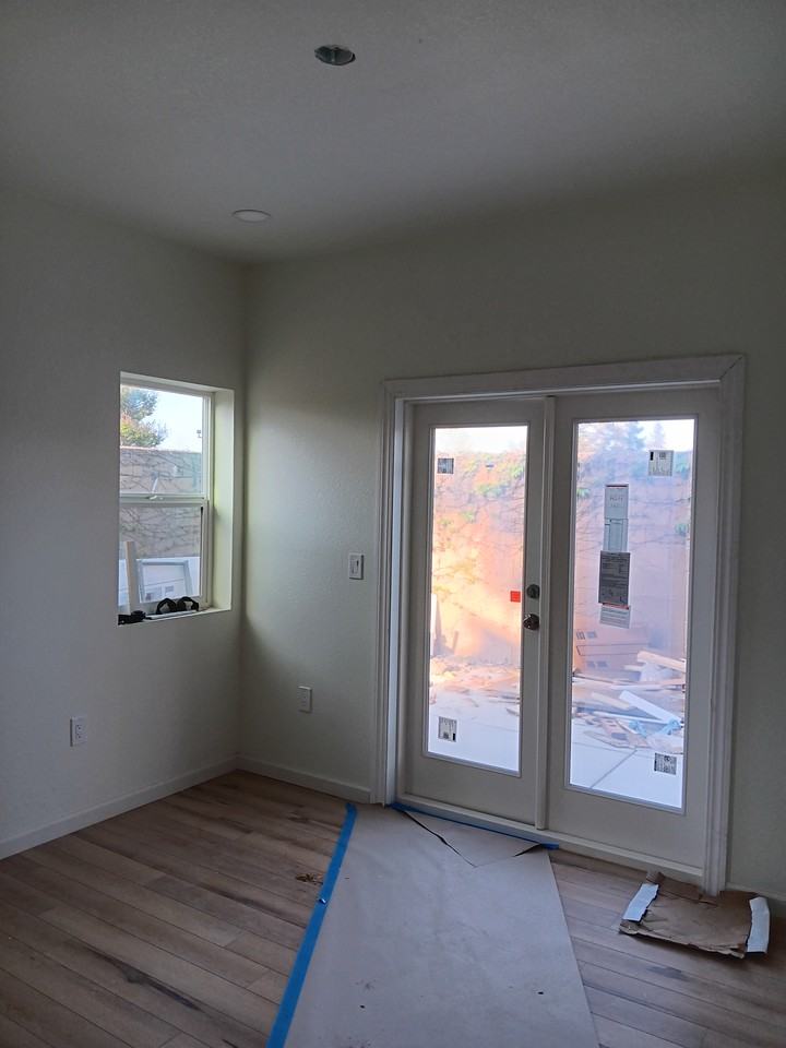 2825 Tulare Ct #NA - Photo 3 of 5