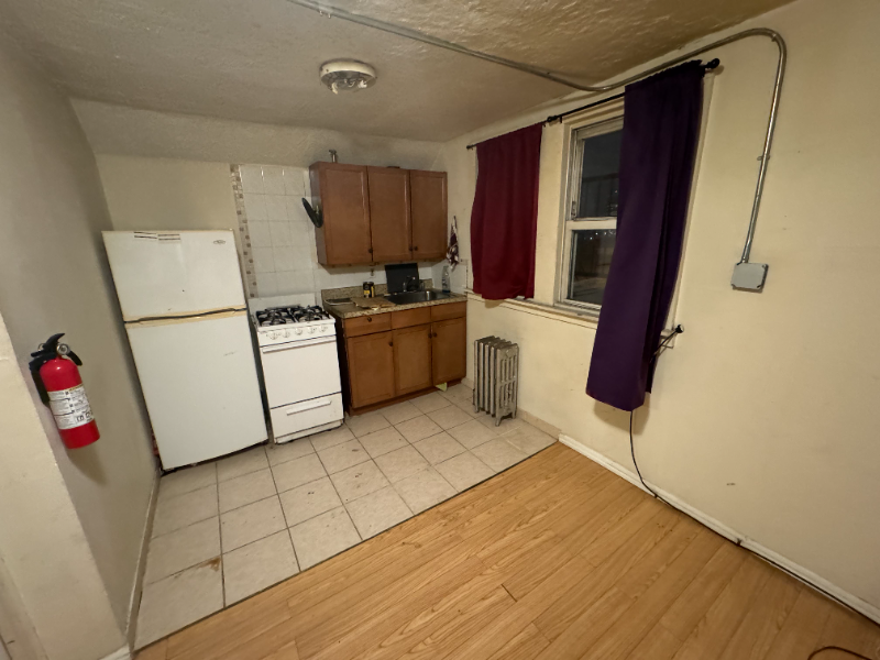 303 Frank E Rodgers Blvd S #3 - Photo 5 of 5