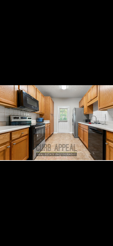 8664 Thomas Rd - Photo 2 of 9