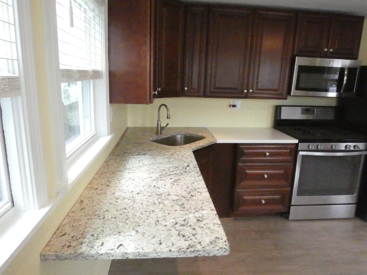 111-115 East Street - Photo 2 of 36