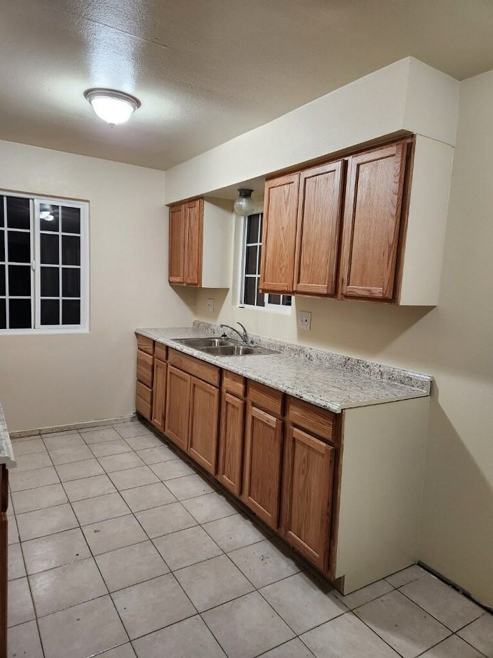 337 McCord Avenue - Photo 2 of 3