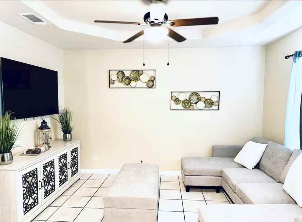 3065 Alvin - Photo 2 of 12