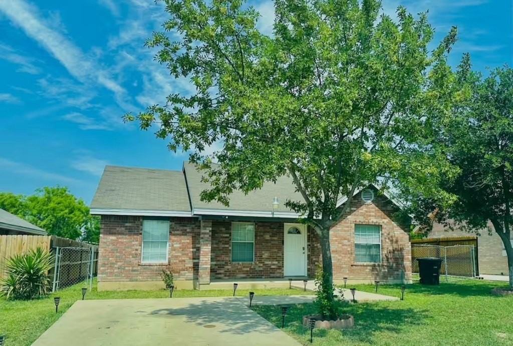 3065 Alvin - Photo 7 of 12