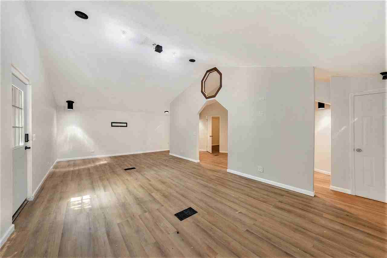 71st Ave N - Photo 4 of 9