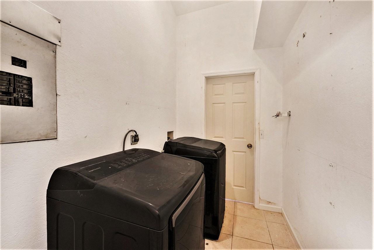 71st Ave N - Photo 7 of 9