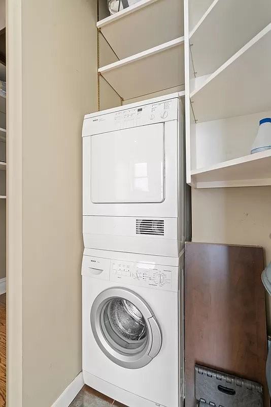 Wall Street Ct #608 - Photo 6 of 8