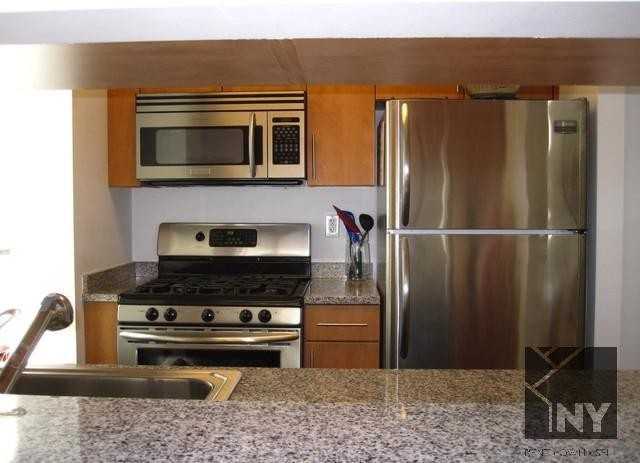 Water St #811 - Photo 2 of 10