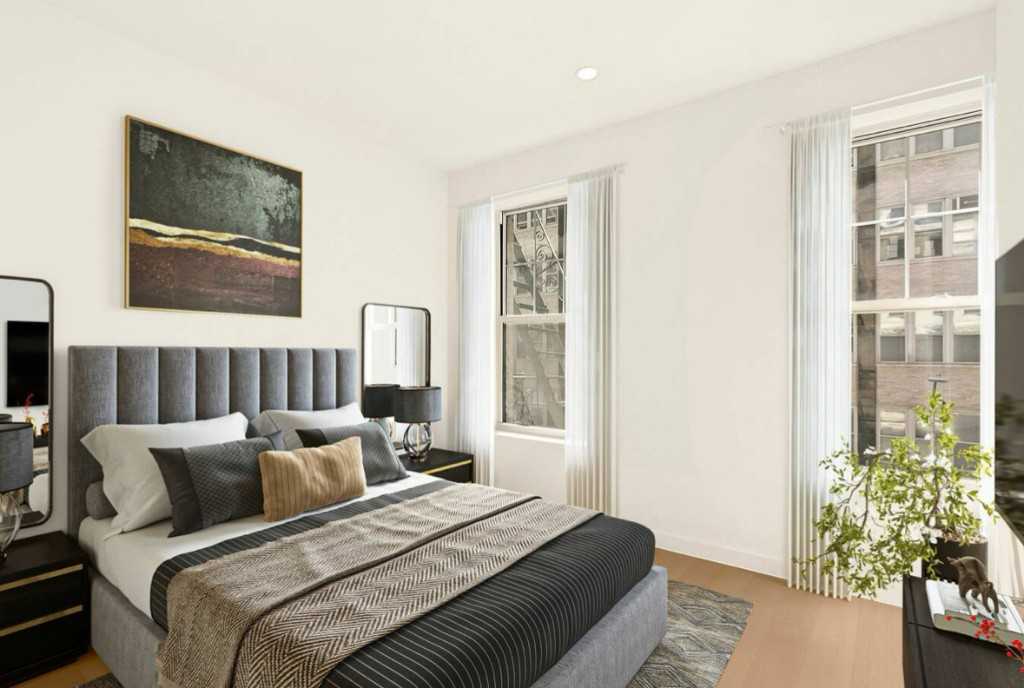 E 21st St #17 - Photo 3 of 6