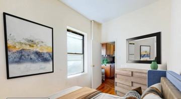 featured image of Clinton St #7