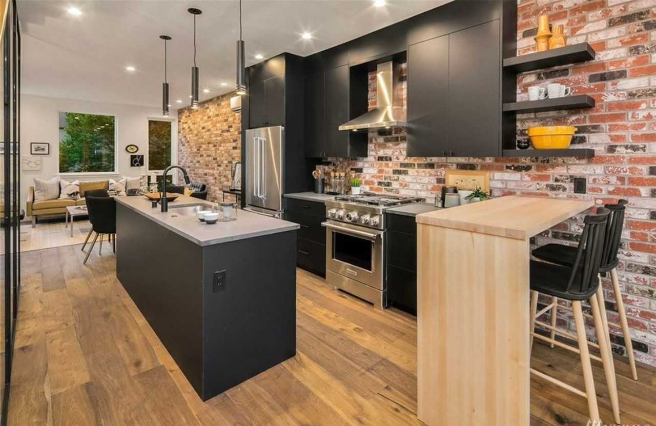 2361 Minor Ave E #D - Photo 2 of 31