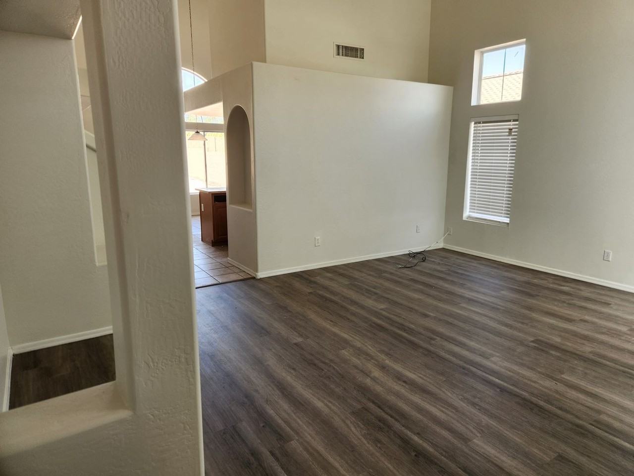 332 S 220th Ln - Photo 2 of 16