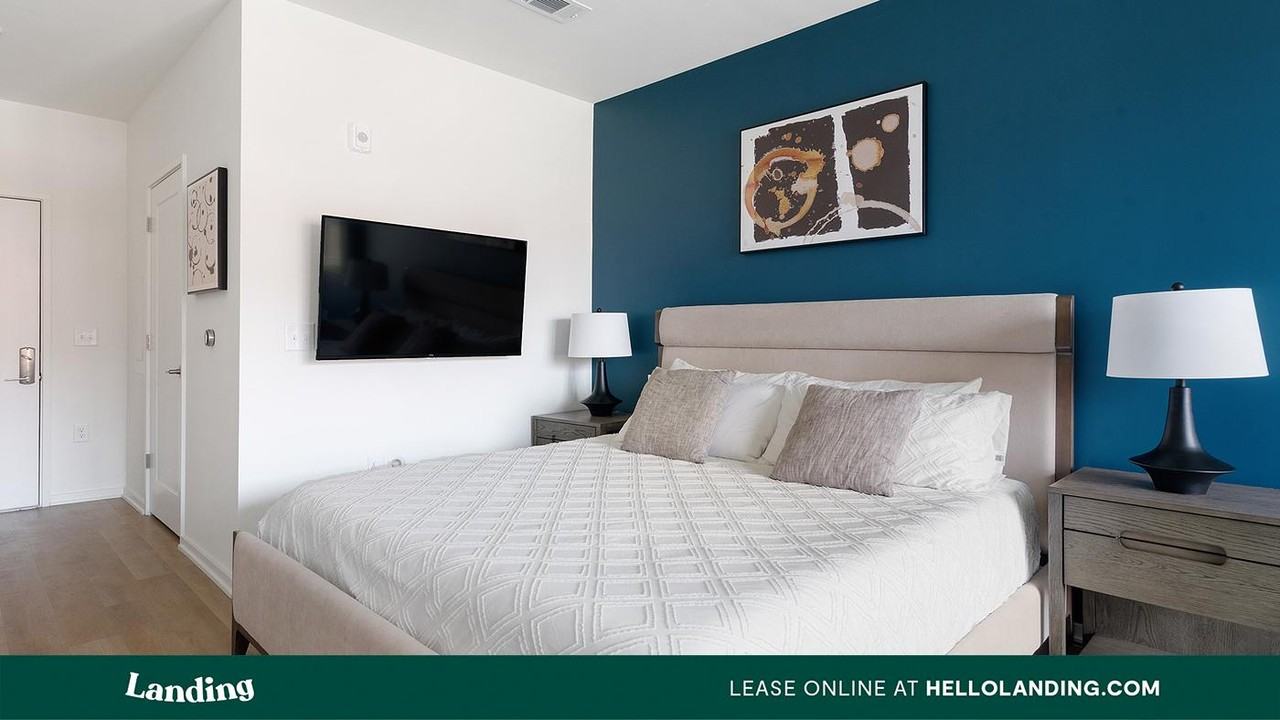 318 W Corporation St - Photo 7 of 50