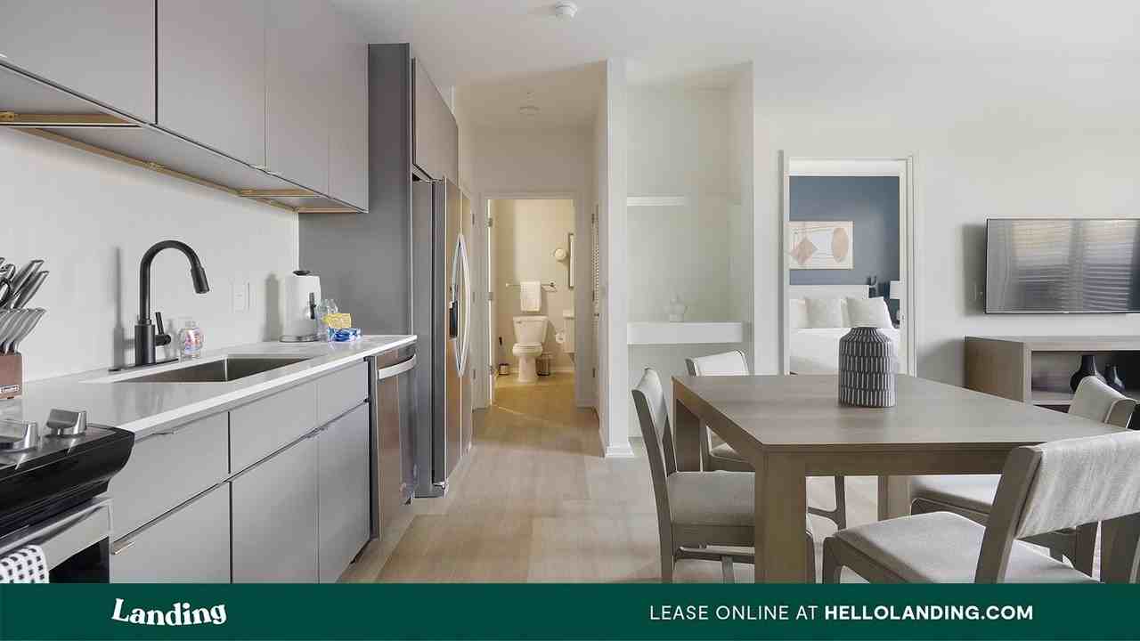 815 Madison St - Photo 3 of 50