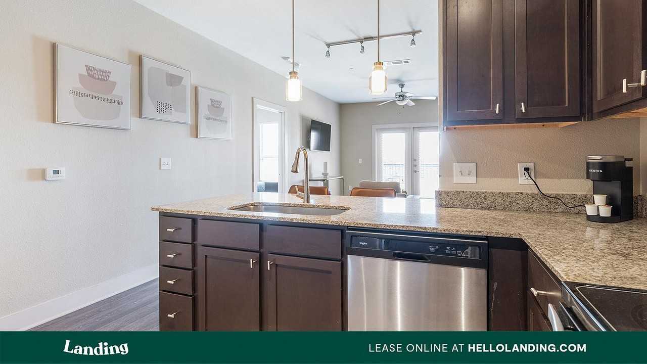 2090 Sundance Parkway - Photo 4 of 50