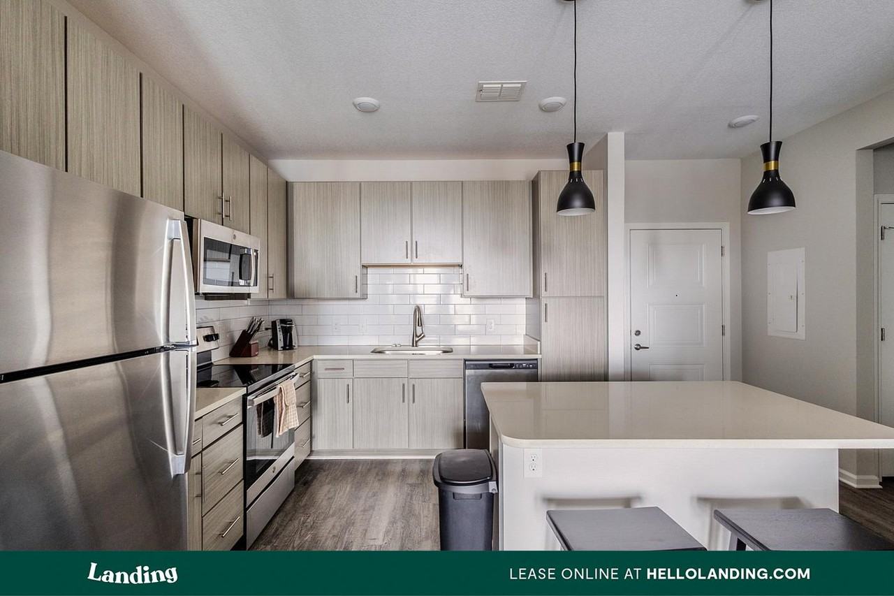 1431 Dixie Hwy - Photo 3 of 50