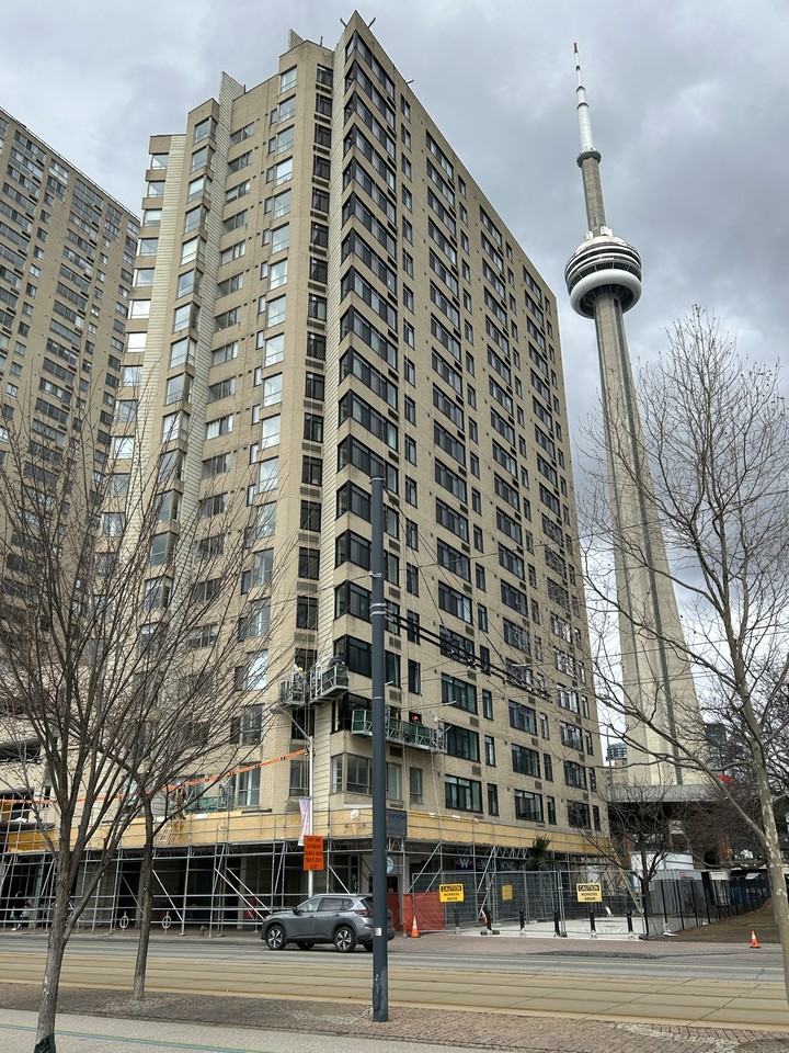 250 Queens Quay West 1706 - Photo 2 of 26