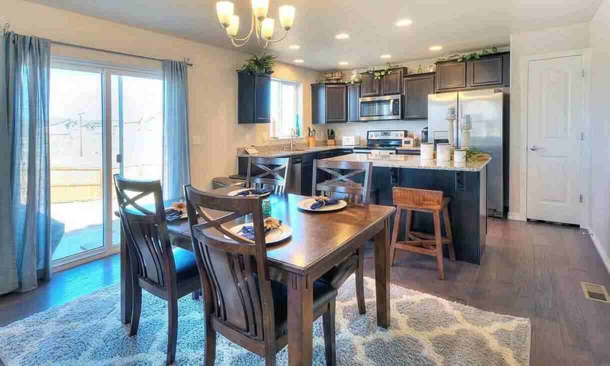 6452 Anders Ridge Ln - Photo 4 of 10