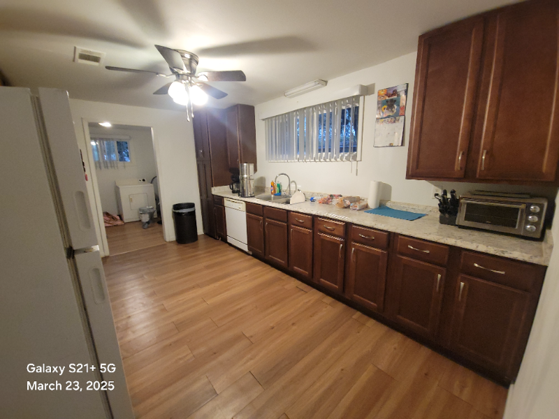 2604 N M St - Photo 3 of 16