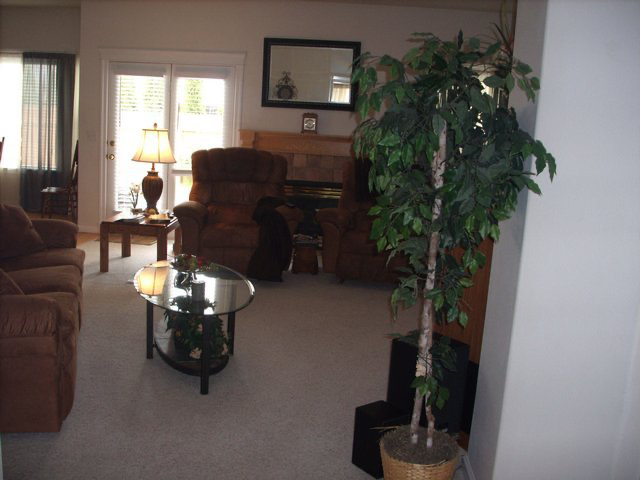 14170 W Guinness Ct - Photo 7 of 11