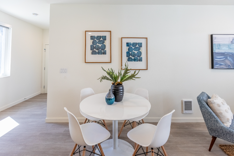 3455 Se Gladstone St #206 - Photo 3 of 19