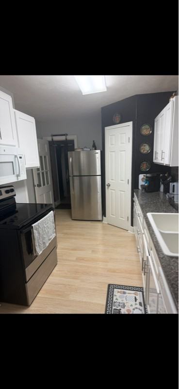 426 9th Ave N - Photo 3 of 8