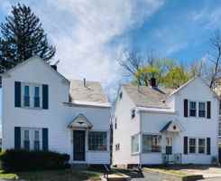 featured image of 147 147 - 149 Veazie St