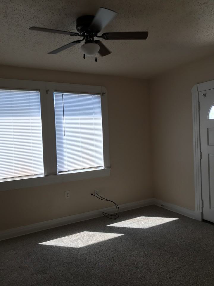 522 Farrar Ave #NA - Photo 7 of 10