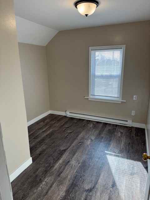 612 4th Ave Sw #612UPPER - Photo 5 of 23