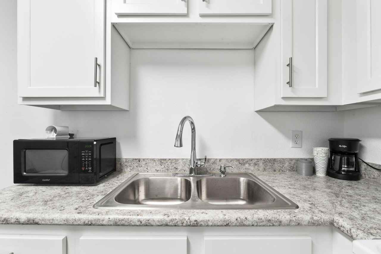 Ardisia Rd N - Photo 5 of 8