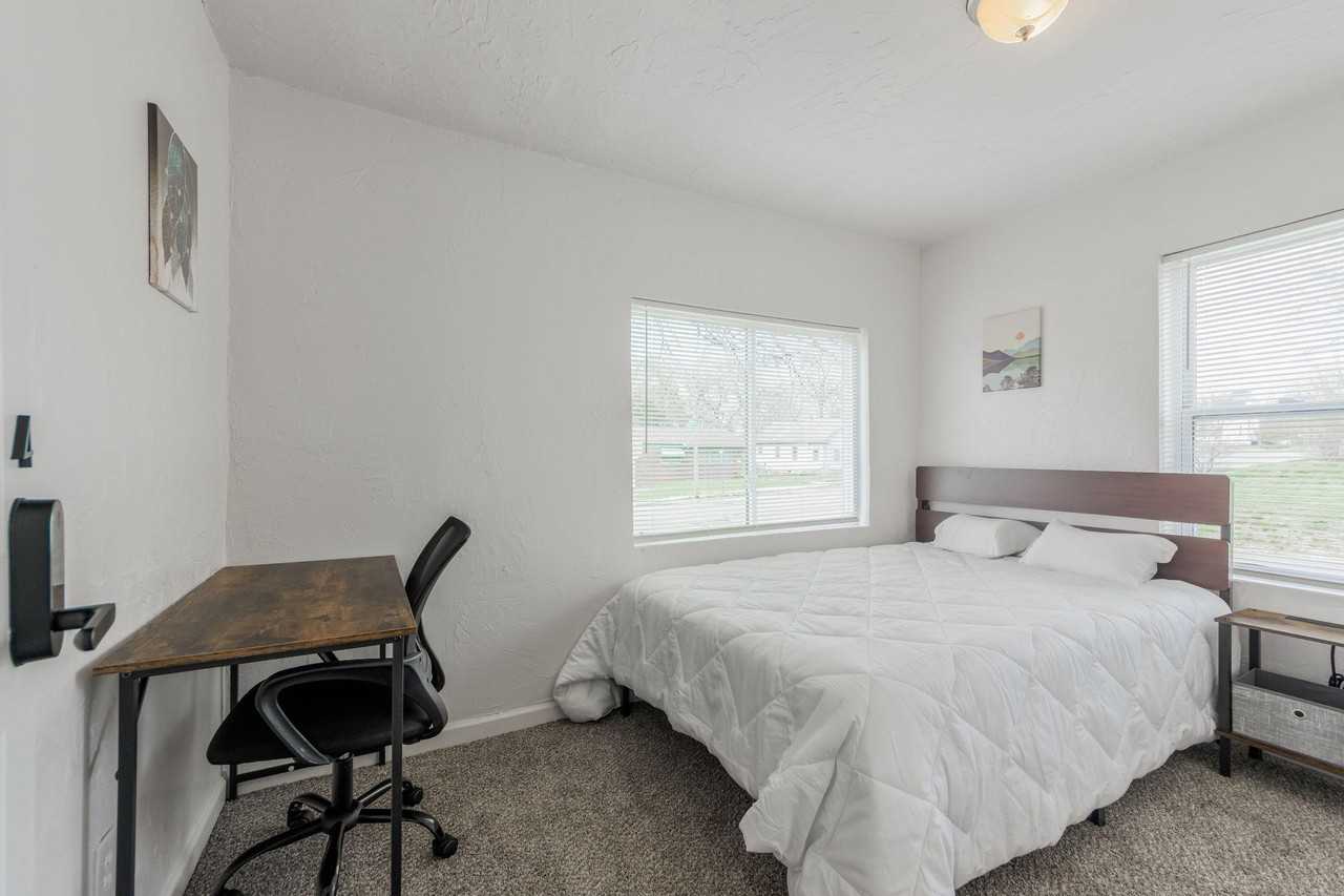 Paseo Blvd - Photo 5 of 5