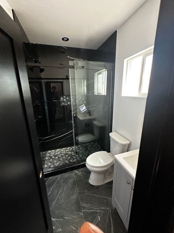 1762 S Huntington St - Photo 4 of 8