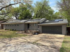 529 Ne 4th St - Photo 1 of 1