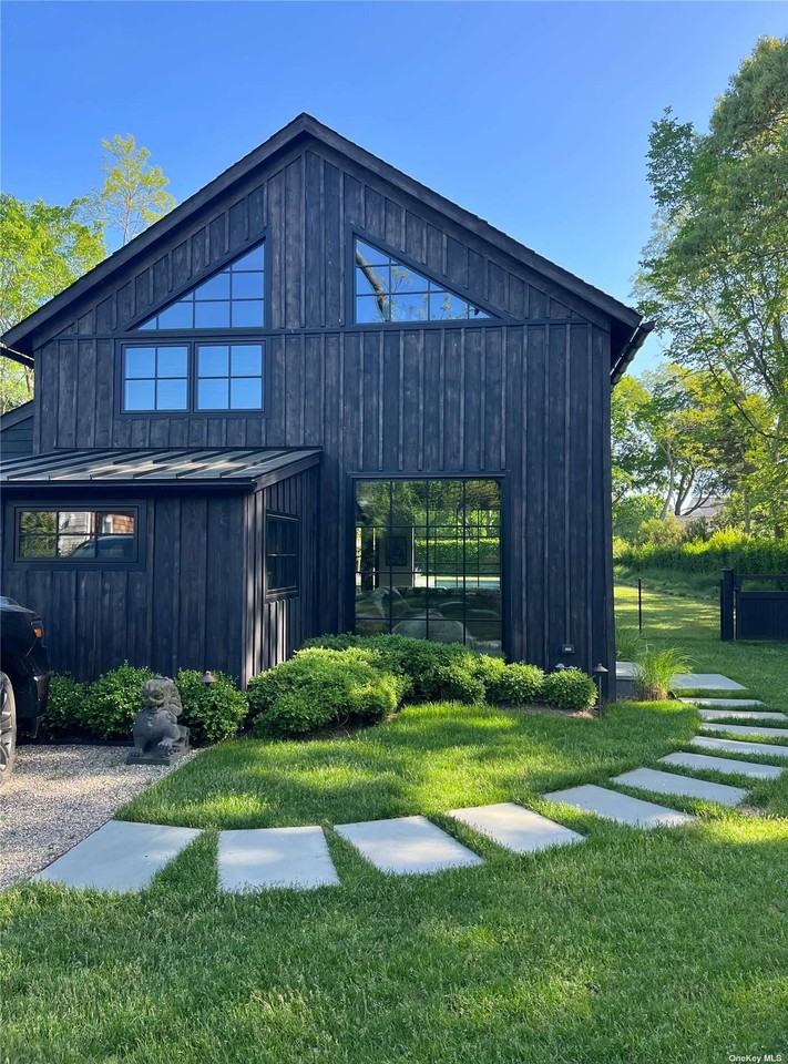 405 Mill Rd - Photo 3 of 19