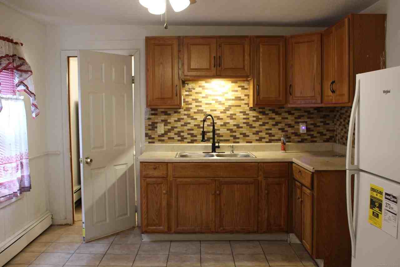 121 Wall St - Photo 5 of 10