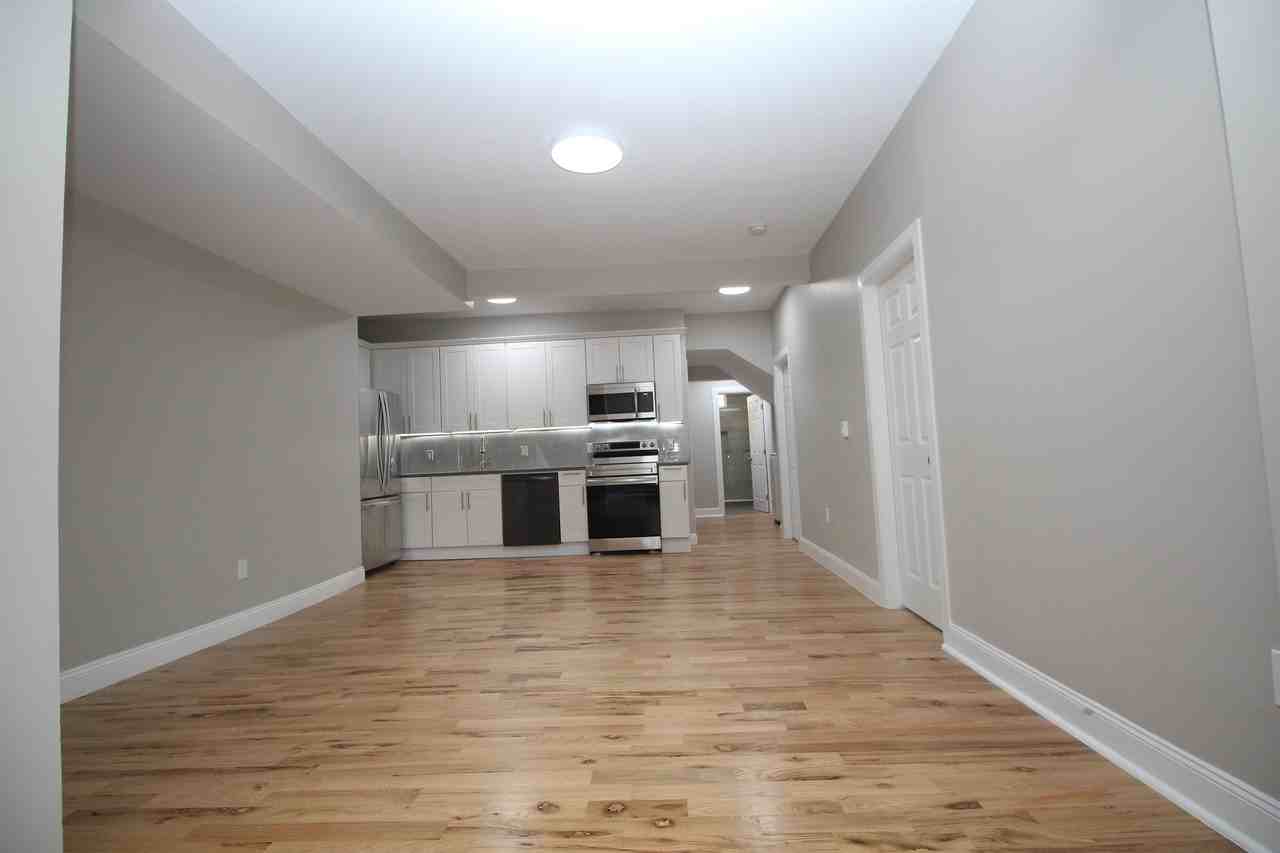 196 Central Avenue - Photo 3 of 31