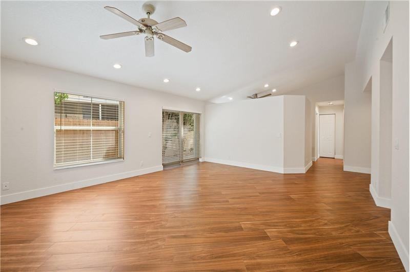 6621 Fern St - Photo 2 of 13