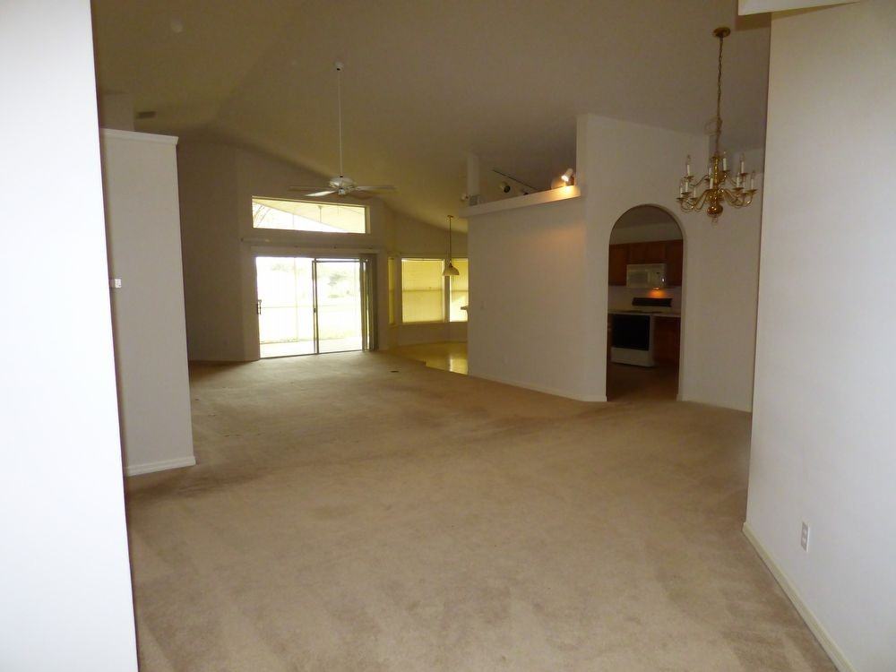 16644 Rockwell Heights Ln - Photo 2 of 24