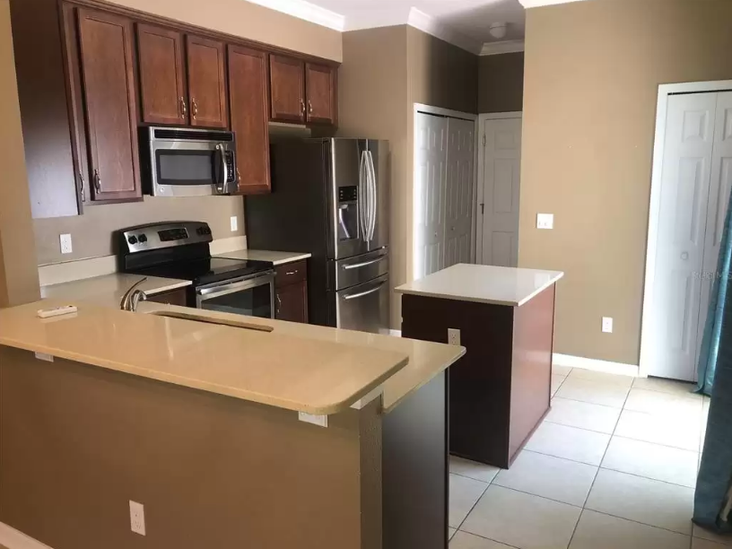 518 Rainbow Springs Loop #NA - Photo 2 of 11