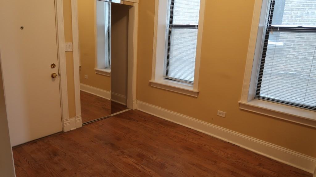 1361 N Ashland Ave #2F - Photo 5 of 17