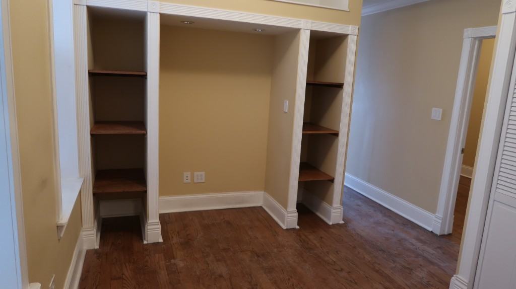 1361 N Ashland Ave #2F - Photo 6 of 17