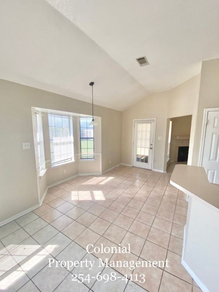 4402 Fawn Dr - Photo 3 of 14