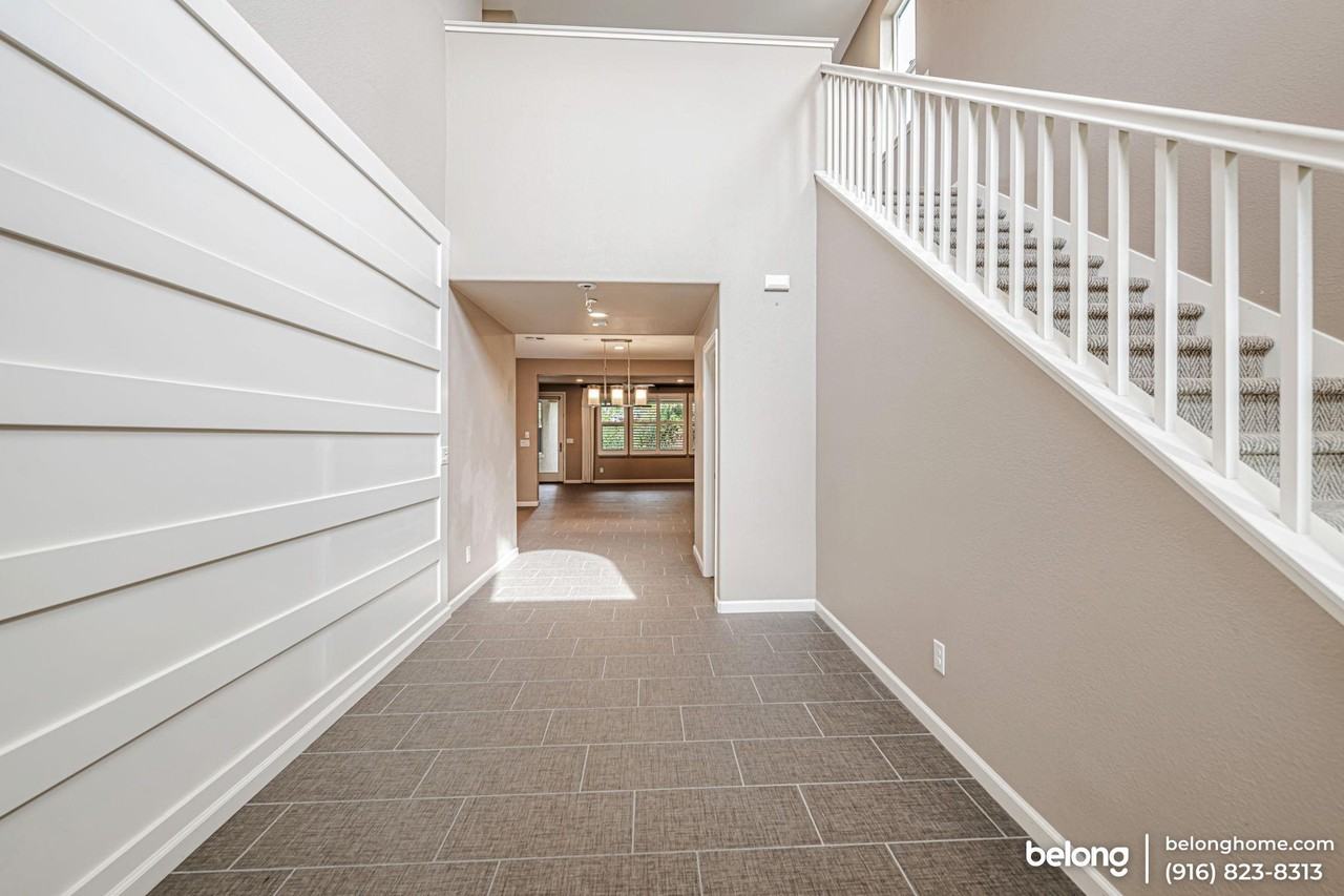 9773 Philta Way - Photo 6 of 50