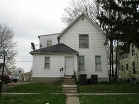 623 W 9th St - Photo 1 of 1