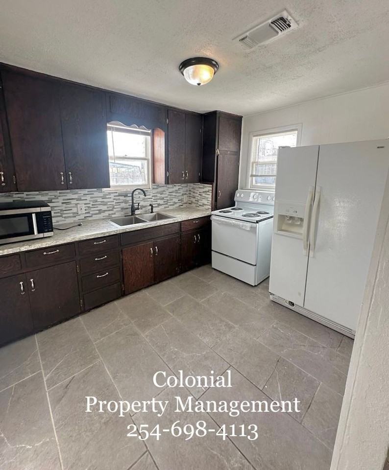 510 Vermont St - Photo 7 of 11