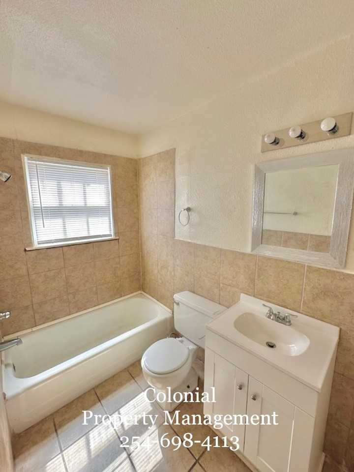 424 West Green Avenue - Photo 7 of 7